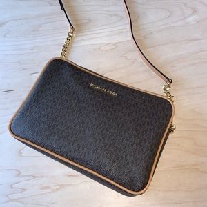 MICHAEL KORS Brown Jet Set Travel EW Crossbody Bag